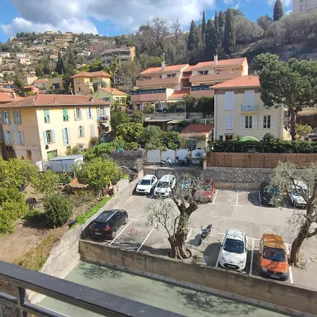Apartman Montcalm *